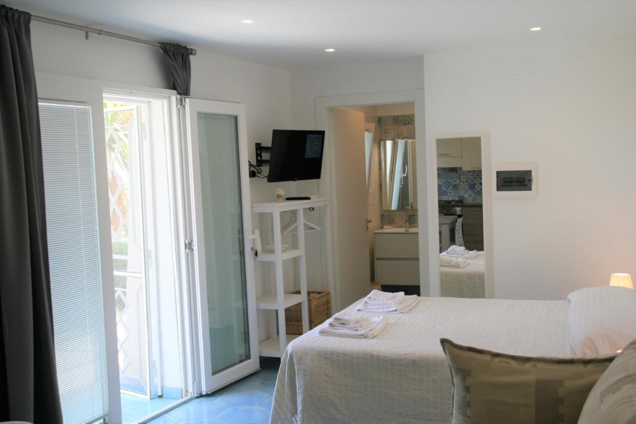 Villa Laura - Sul Mare Pizzo  Eksteriør bilde