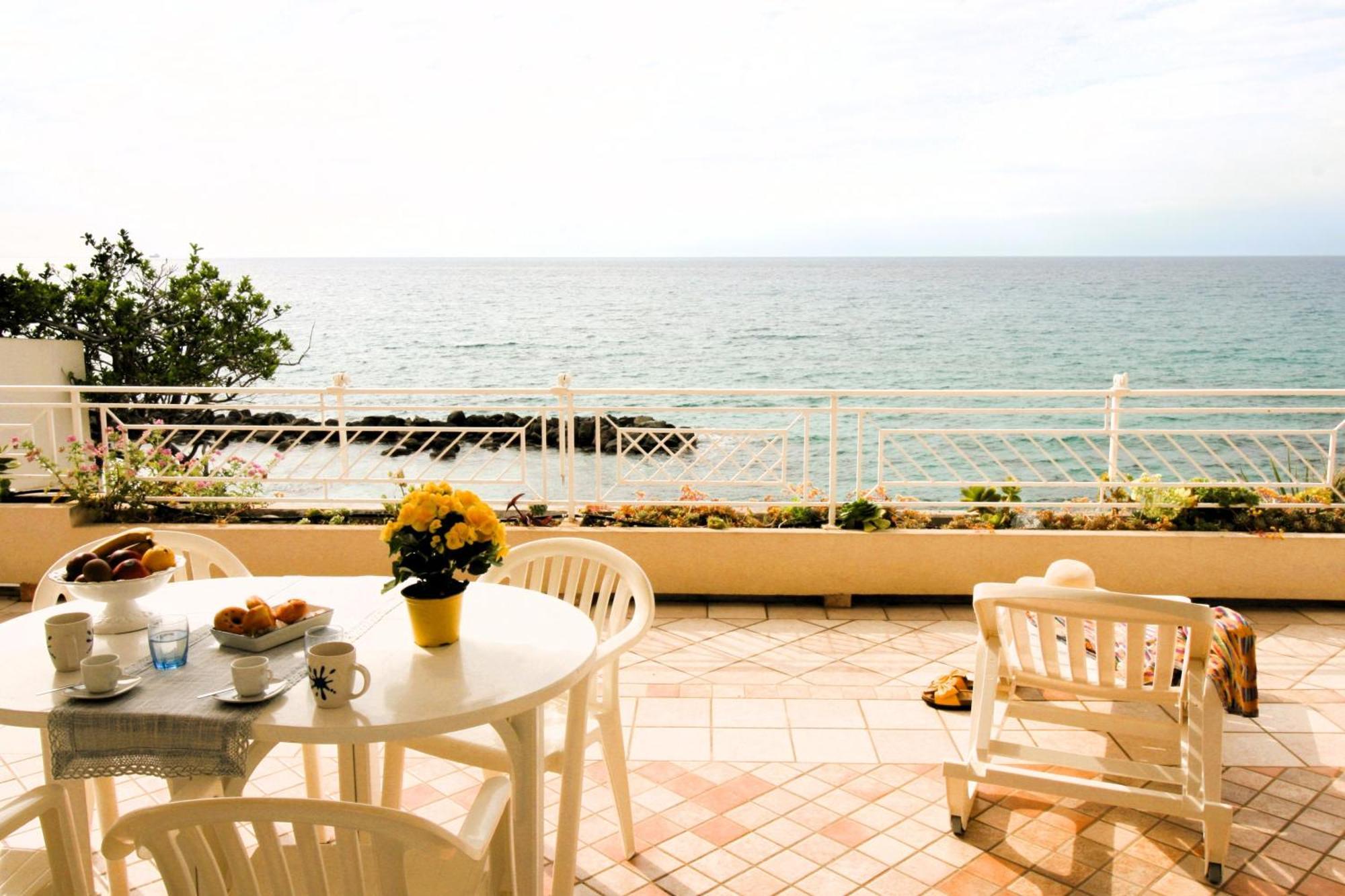 Villa Laura - Sul Mare Pizzo  Eksteriør bilde