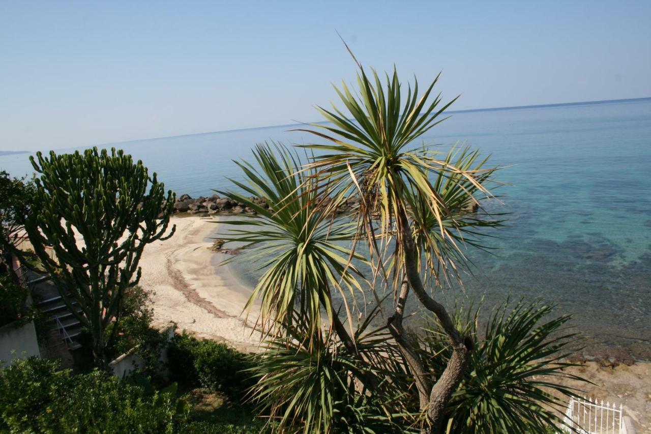Villa Laura - Sul Mare Pizzo  Eksteriør bilde
