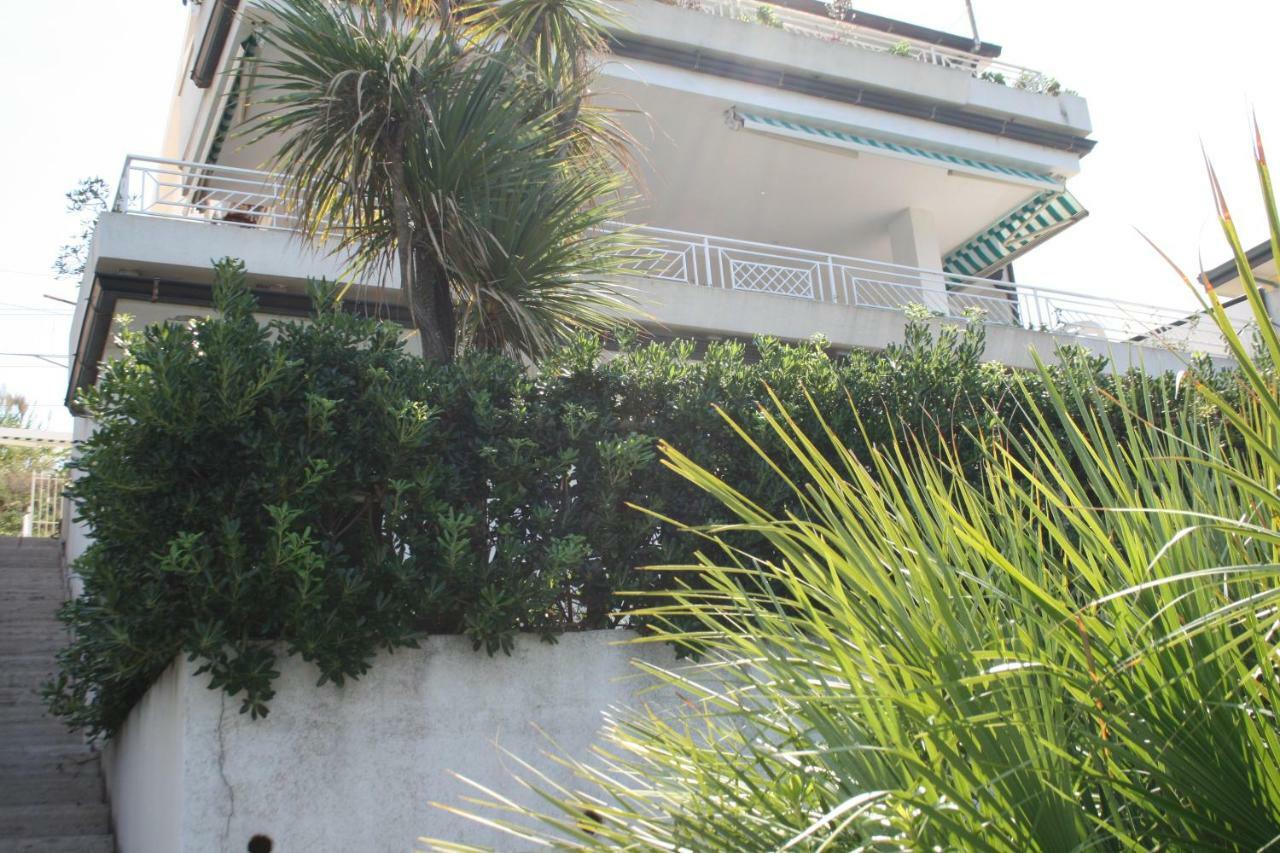 Villa Laura - Sul Mare Pizzo  Eksteriør bilde