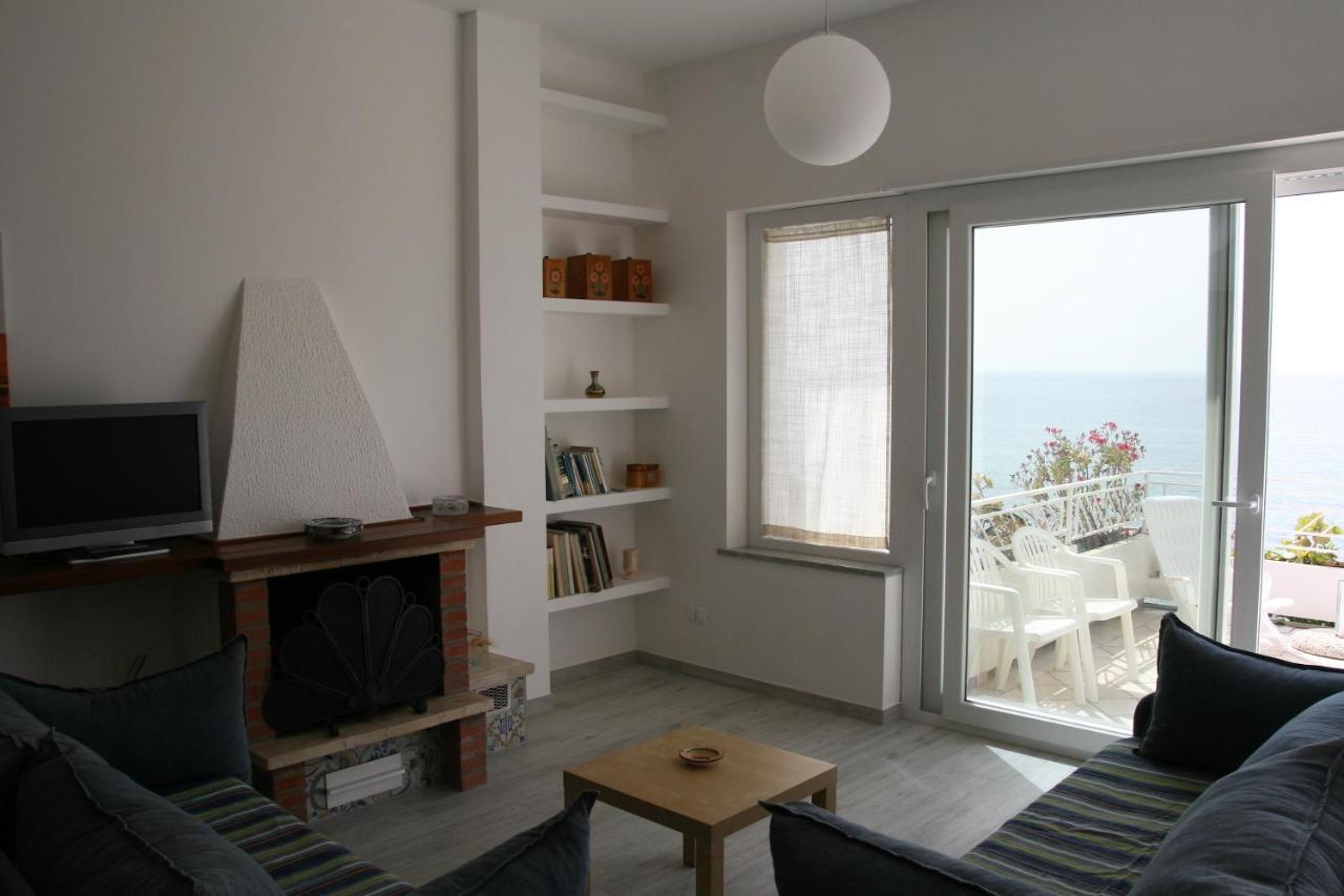 Villa Laura - Sul Mare Pizzo  Eksteriør bilde
